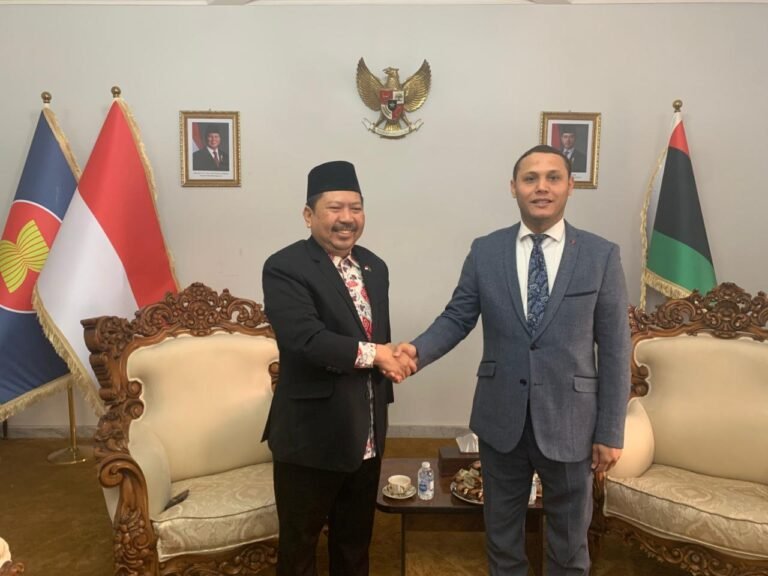 STACO Meets with the Indonesian Ambassador to Libya to Enhance Humanitarian, Scientific, and Cultural Cooperation